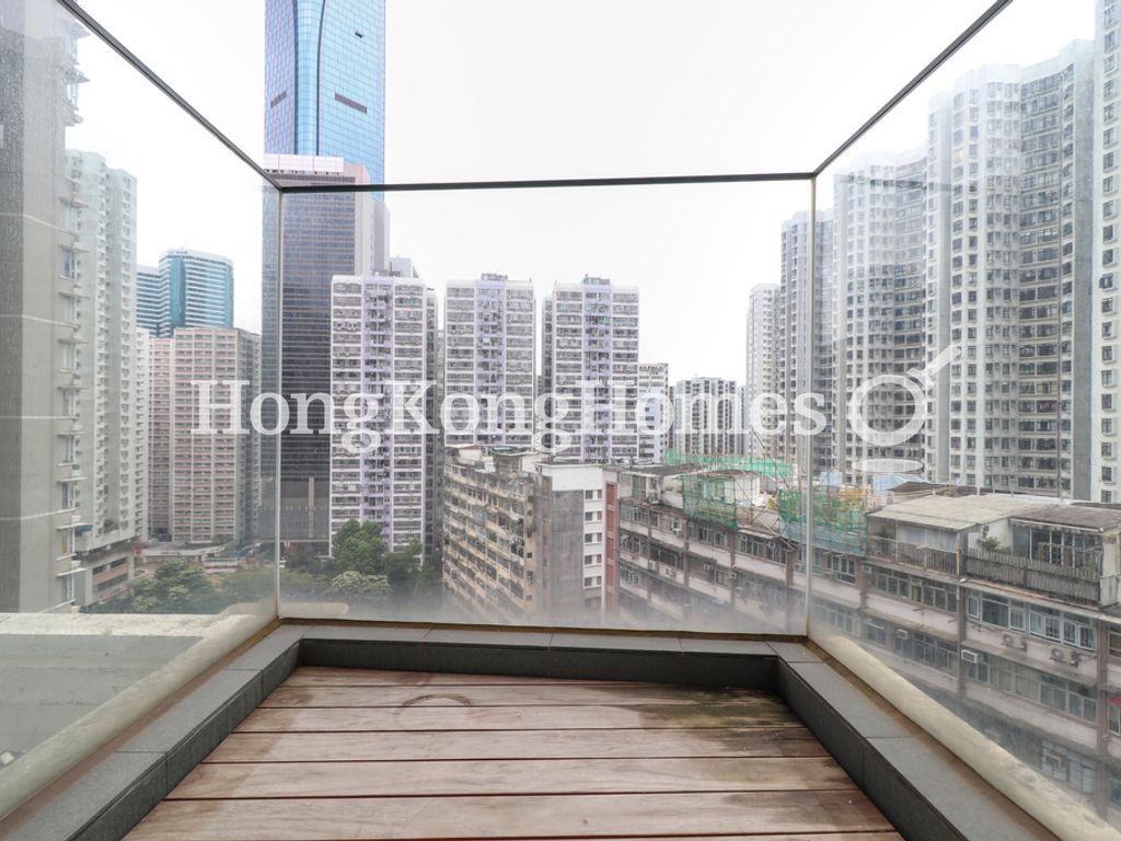 Balcony off Living and Dining Room — 逸樺園 02座，鰂魚涌