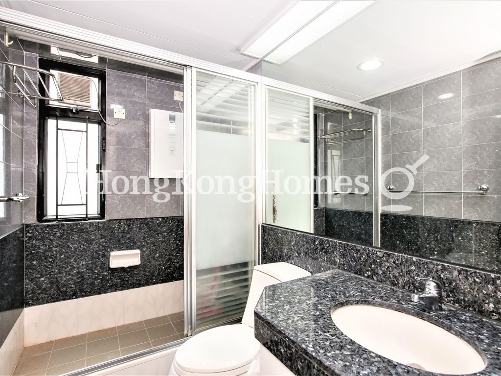 Guest Bathroom — 慧豪閣 - 第01座，西半山