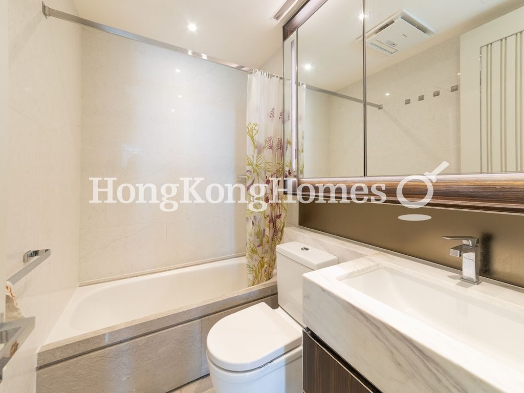Guest Bathroom — Oasis Kai Tak - Tower 01, Kai Tak