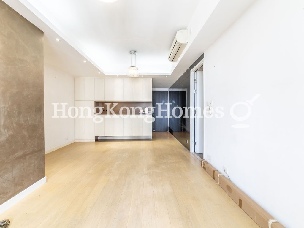 Living and Dining Room — Oasis Kai Tak - Tower 01, Kai Tak