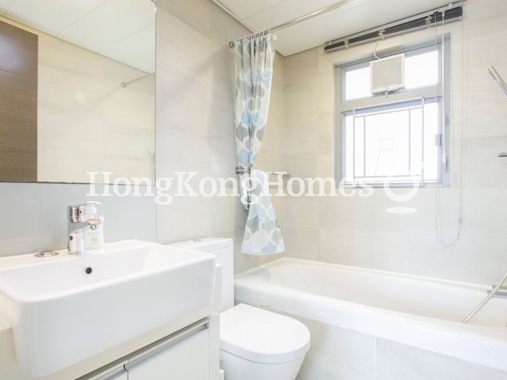 Master Bathroom — 嘉亨灣 02座，鰂魚涌