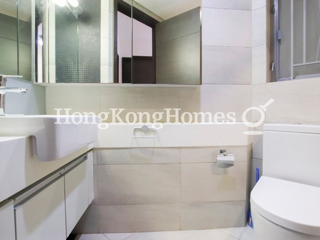 Guest Bathroom — 嘉亨灣 02座，鰂魚涌