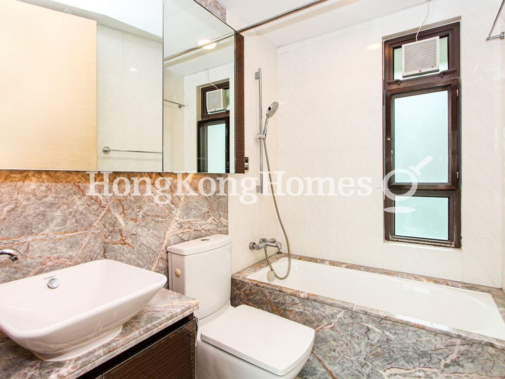 Master Bathroom — The Sail at Victoria, Western / Kennedy Town