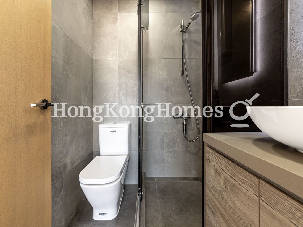 Master Bathroom — 景輝大廈 B座，西半山