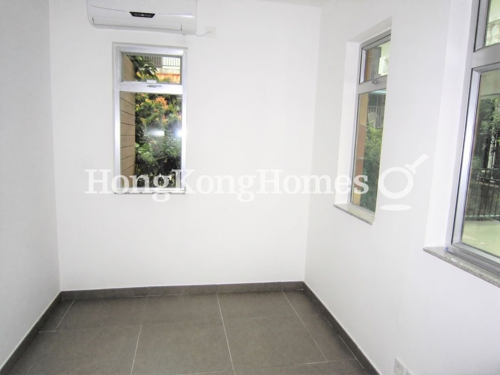 Third Bedroom — 孟公屋 - 坑尾頂村，清水灣