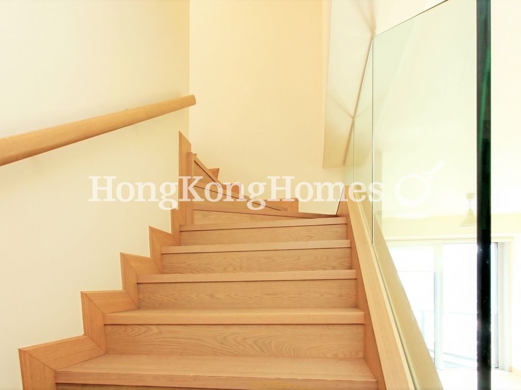 Internal Staircase — 深灣9號 - 第9座，黃竹坑