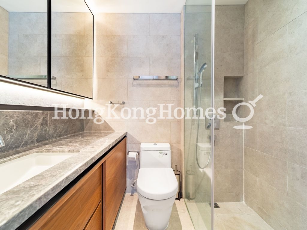 Master Bathroom — 西浦，上環