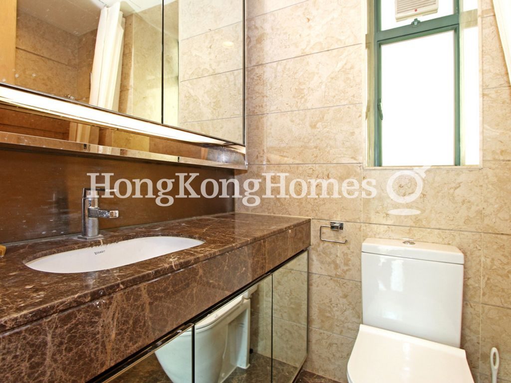 Guest Bathroom — 寶雅山，西環堅尼地城