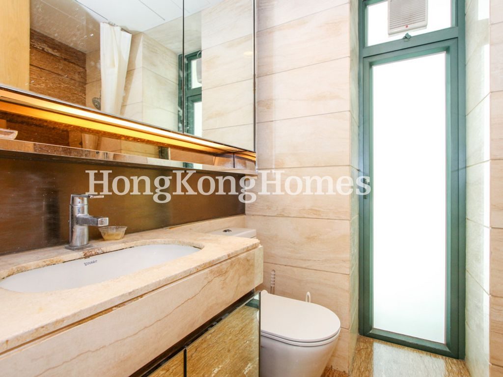 Master Bathroom — Belcher's Hill, Western / Kennedy Town