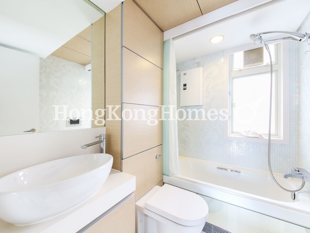 Guest Bathroom — CentreStage - Block 02, Central