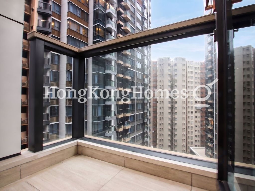 Balcony off Living and Dining Room — 柏蔚山，北角