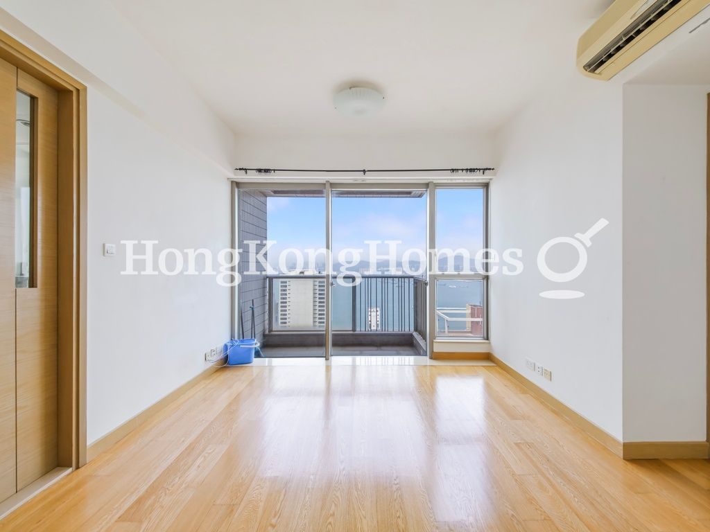 Living and Dining Room — Island Crest - Tower 1, Sai Ying Pun