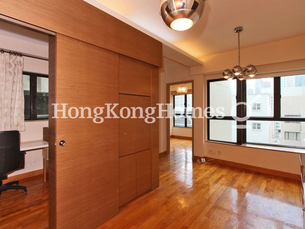 Living and Dining Room — Bellevue Place, Sheung Wan