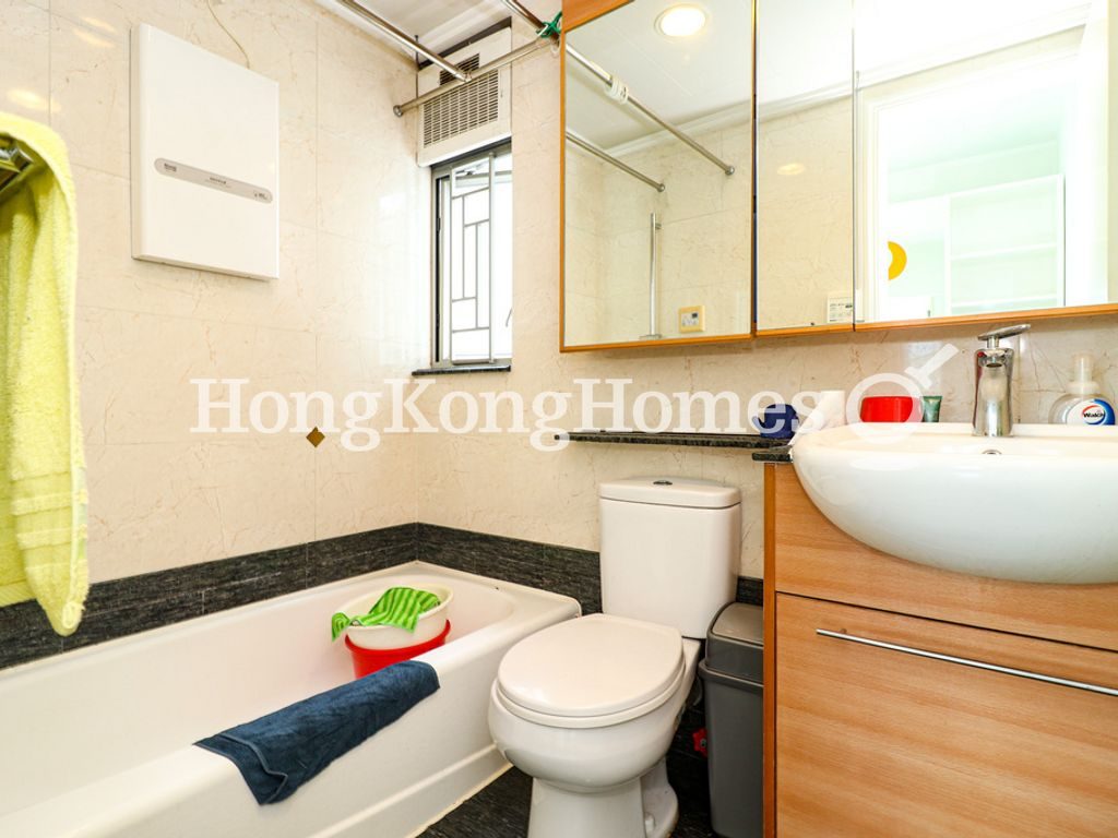 Second Ensuite Bathroom — 深灣軒，鴨脷洲