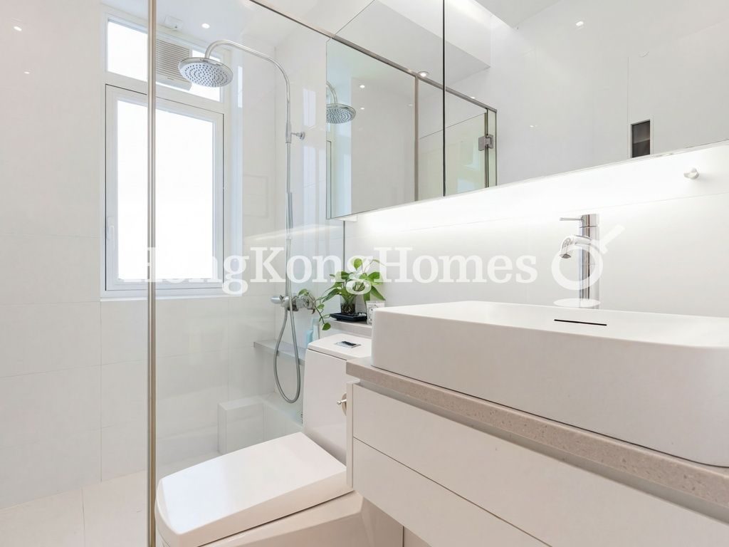 Guest Bathroom — Happy Valley Lowrise，跑馬地