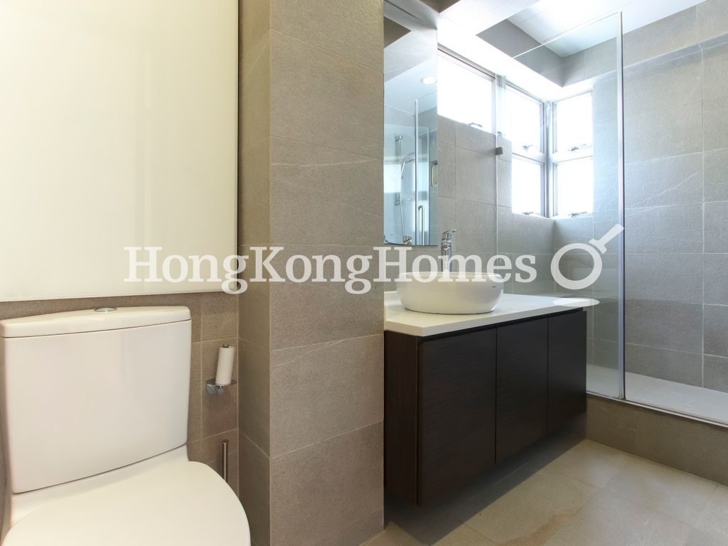 Master Bathroom — 永威閣 , 大坑道 3 號，大坑