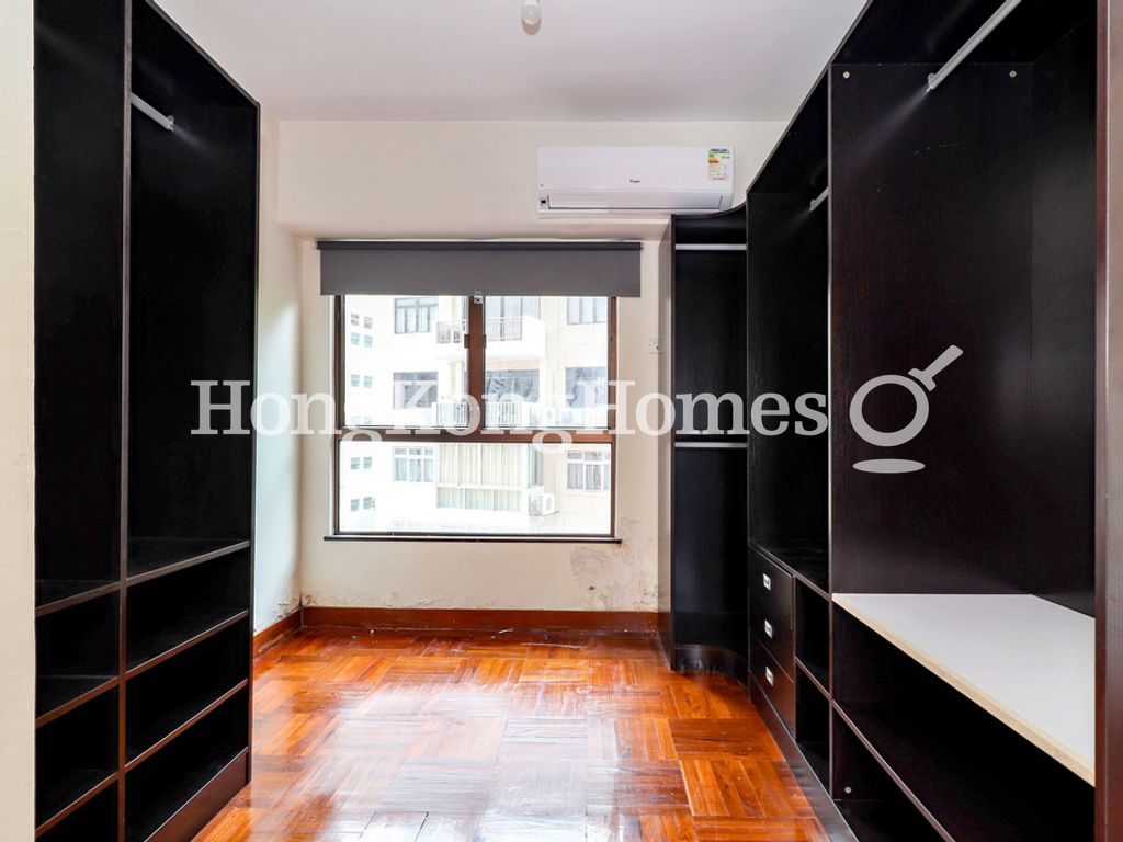 Master Bedroom — Dragonview Court, Mid-levels West