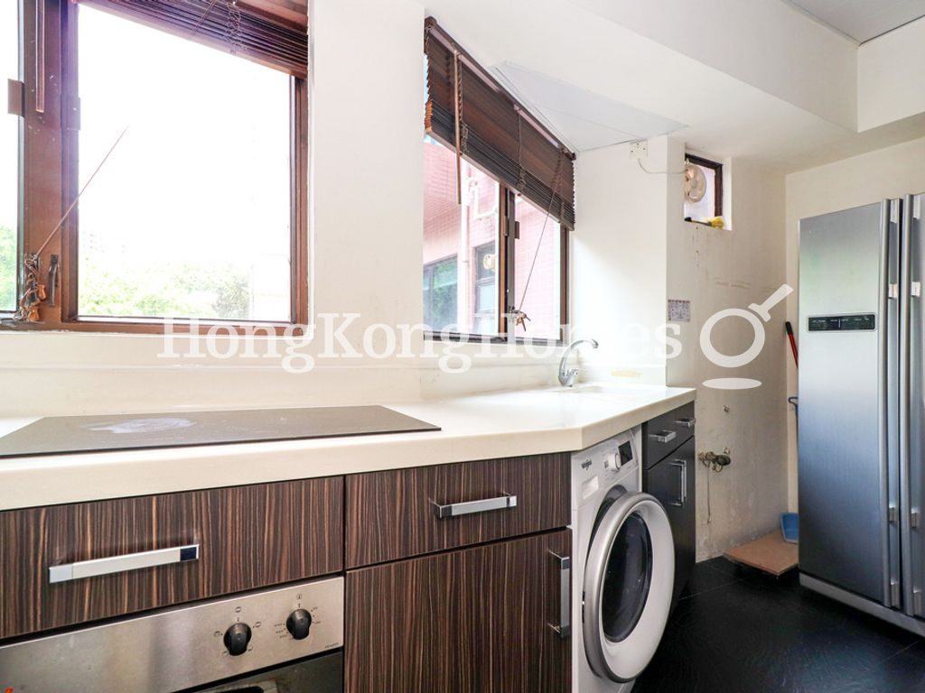 Kitchen — Dragonview Court, Mid-levels West