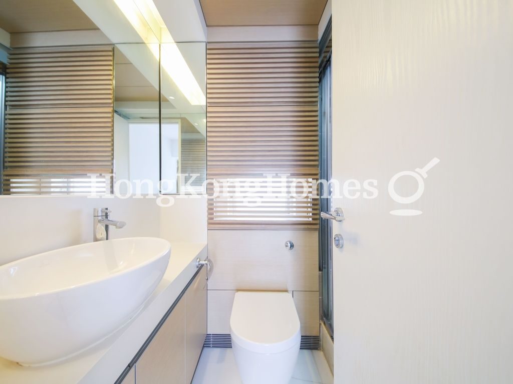 Master Bathroom — CentreStage - Block 02, Central