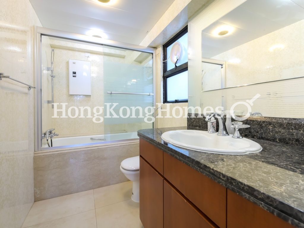 Master Bathroom — 帝豪閣 A座，西半山