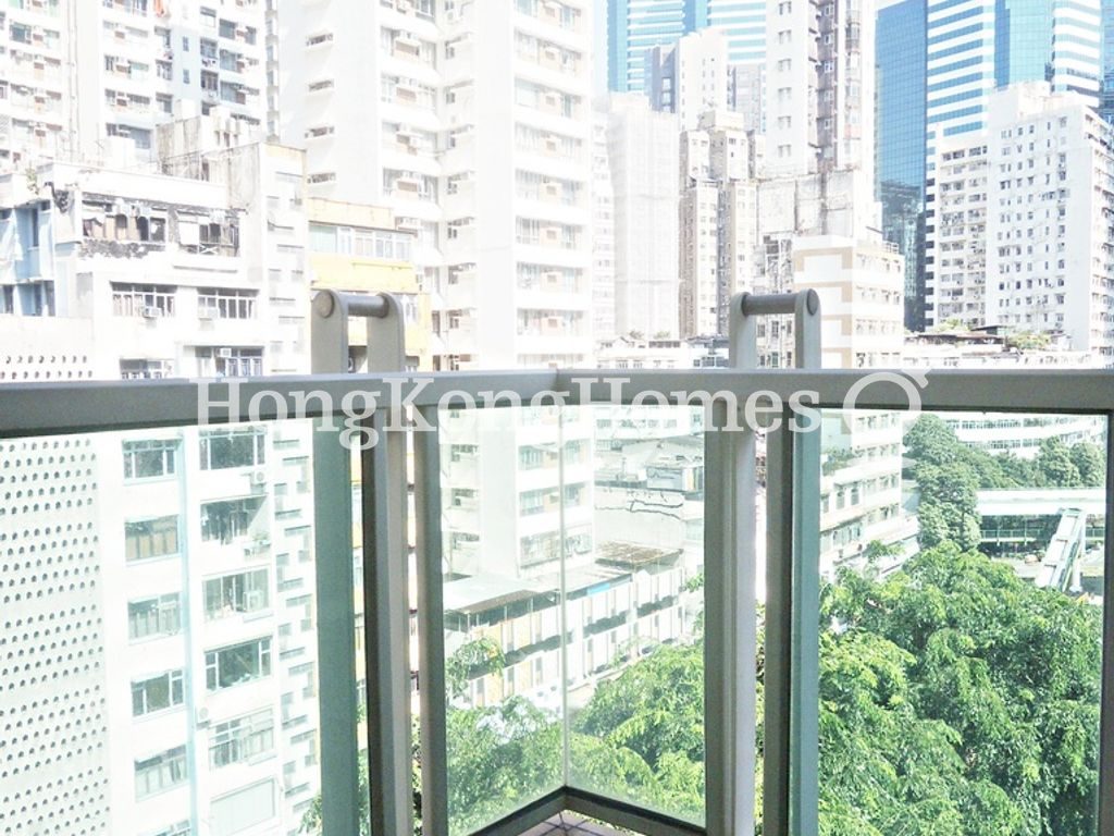Balcony off Living and Dining Room — Casa 880，鰂魚涌
