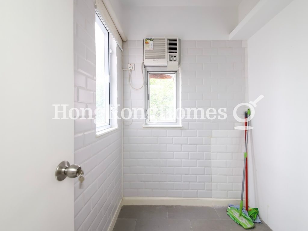 Maid's Room — 景翠園，西半山