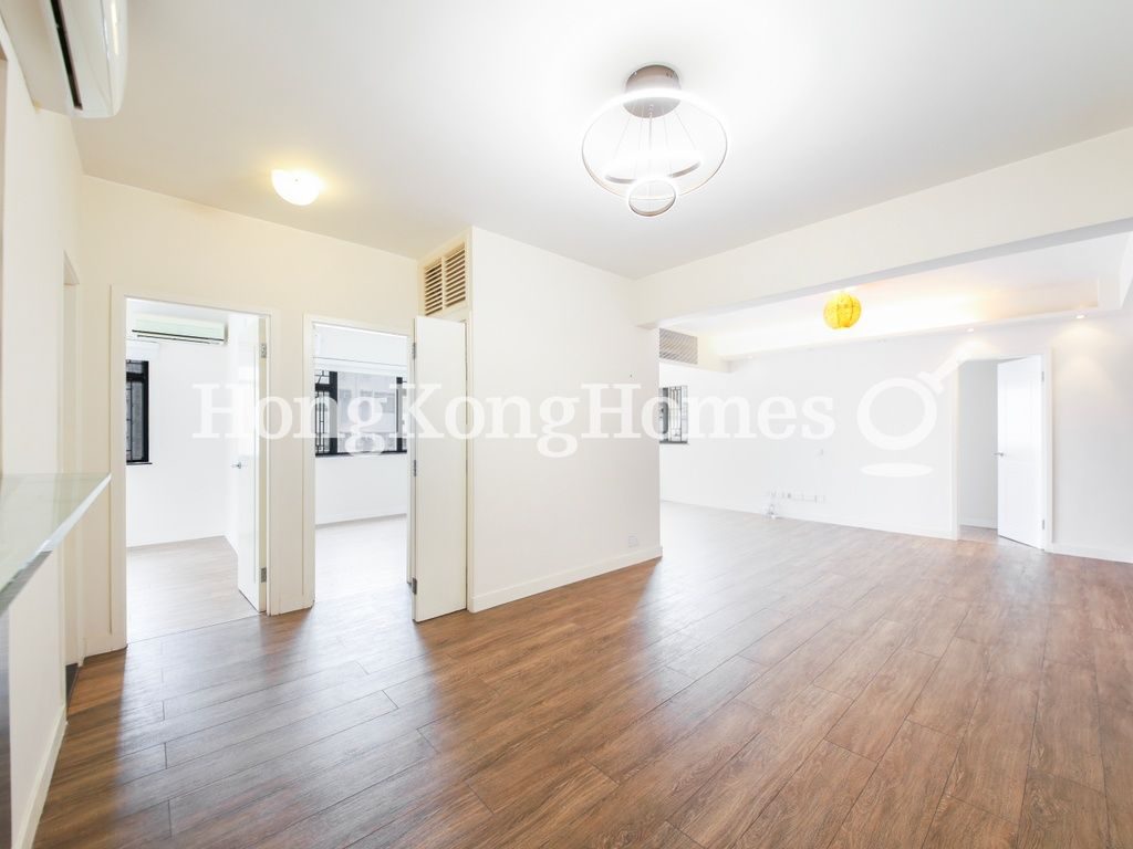 Living and Dining Room — La Vogue Court, Happy Valley
