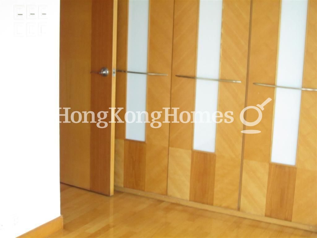 Maid's Room — 逸濤灣 - 01座, 春瑤軒，筲箕灣