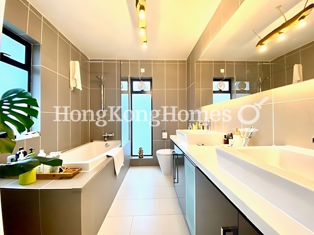Master Bathroom — 茅莆，清水灣