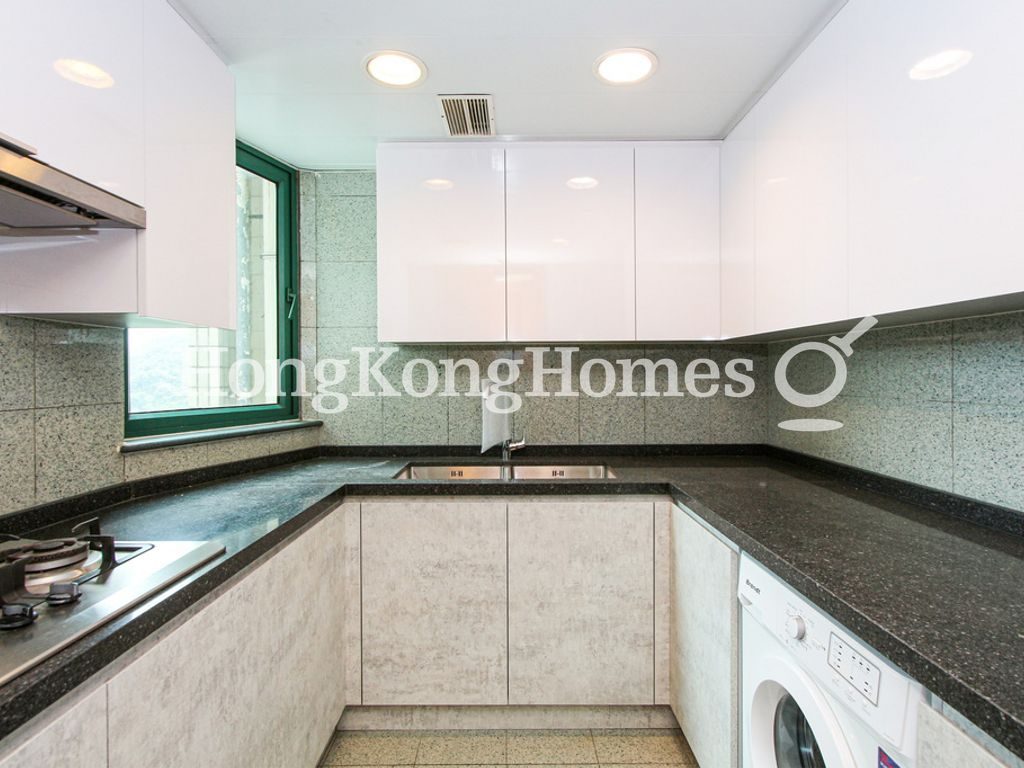Kitchen — University Heights - Block 02, Pokfulam