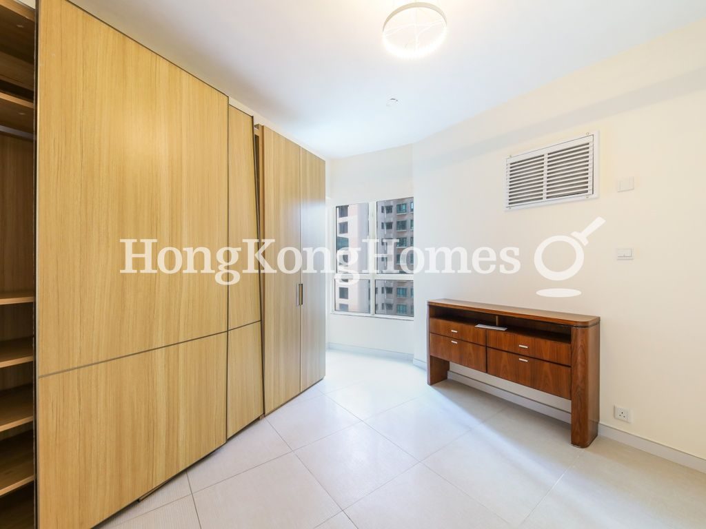 Master Bedroom — Hillsborough Court - Block 01, Mid-levels Central