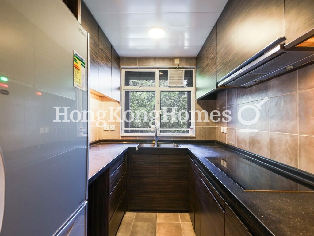 Kitchen — Hillsborough Court - Block 01, Mid-levels Central