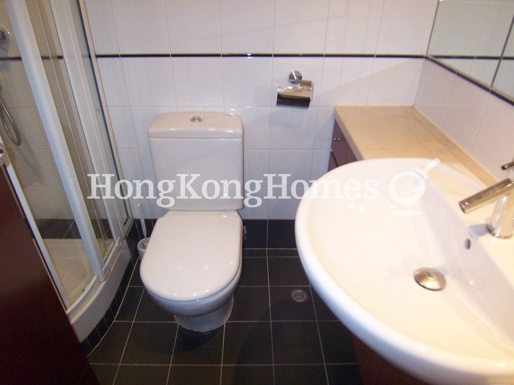 Master Bathroom — 文華新村 - 西座，東半山