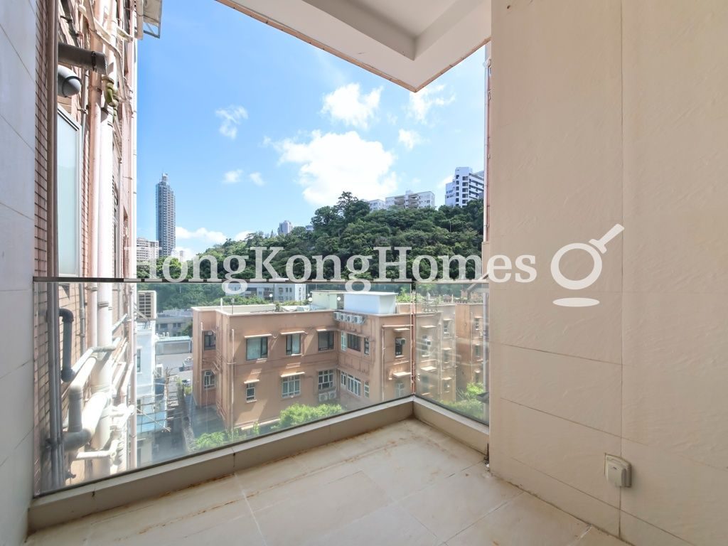 Balcony off Living and Dining Room — 箕璉閣，跑馬地