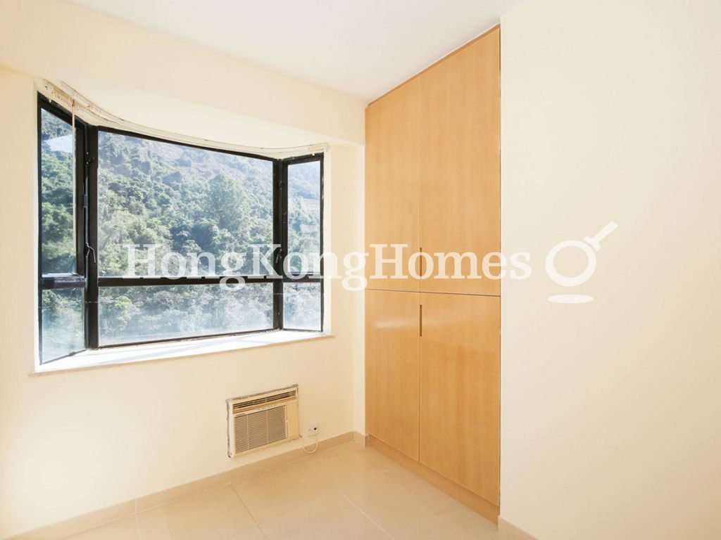 Third Bedroom — 龍華花園 2 座，大坑