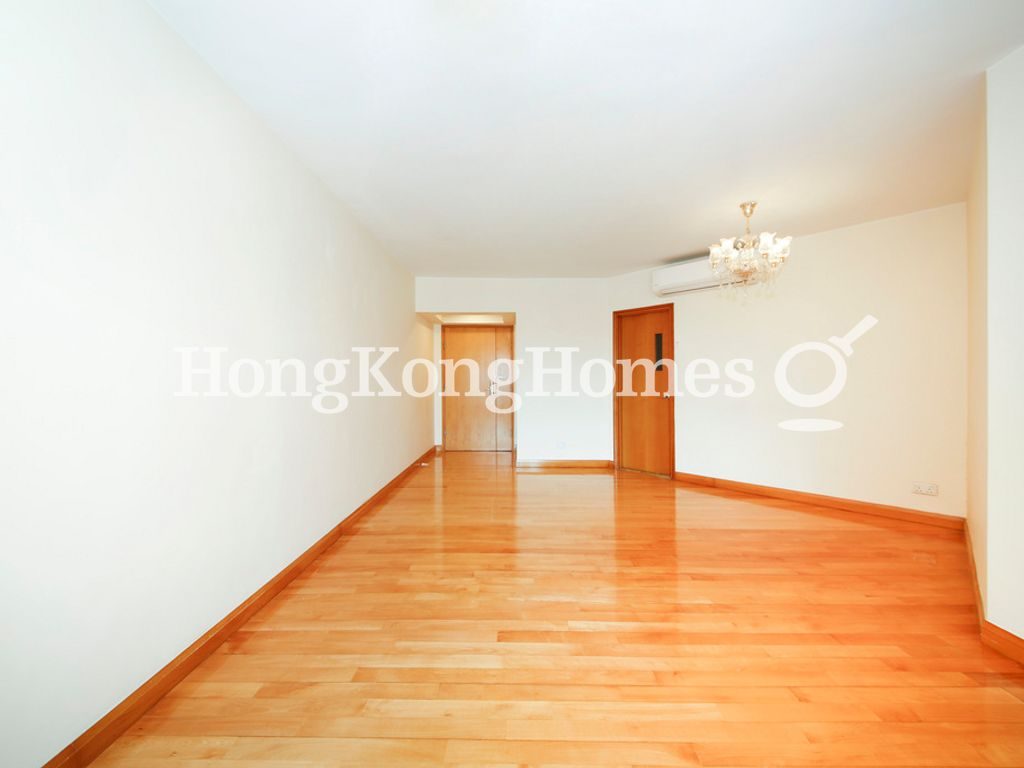 Living and Dining Room — The Waterfront - Block 02, Tsim Sha Tsui