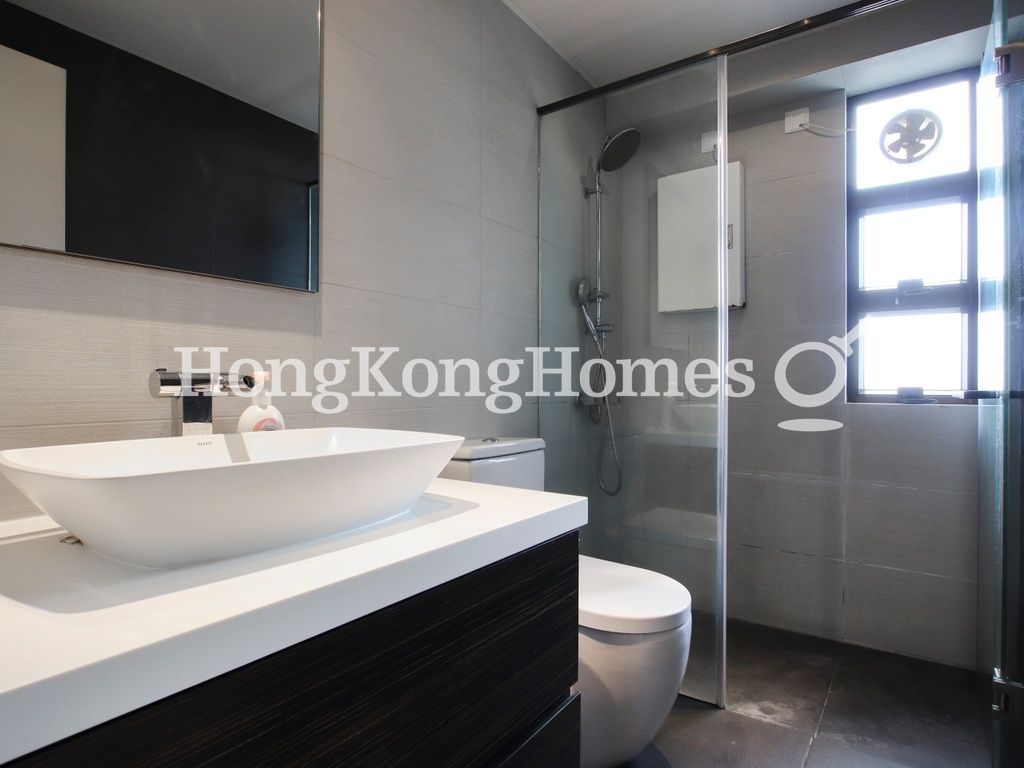 Guest Bathroom — 麗豪閣 - B座，西半山