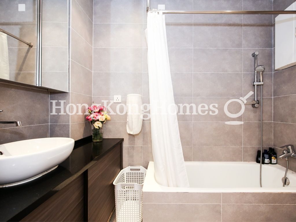 Guest Bathroom — Village Terrace, 35-41, Happy Valley