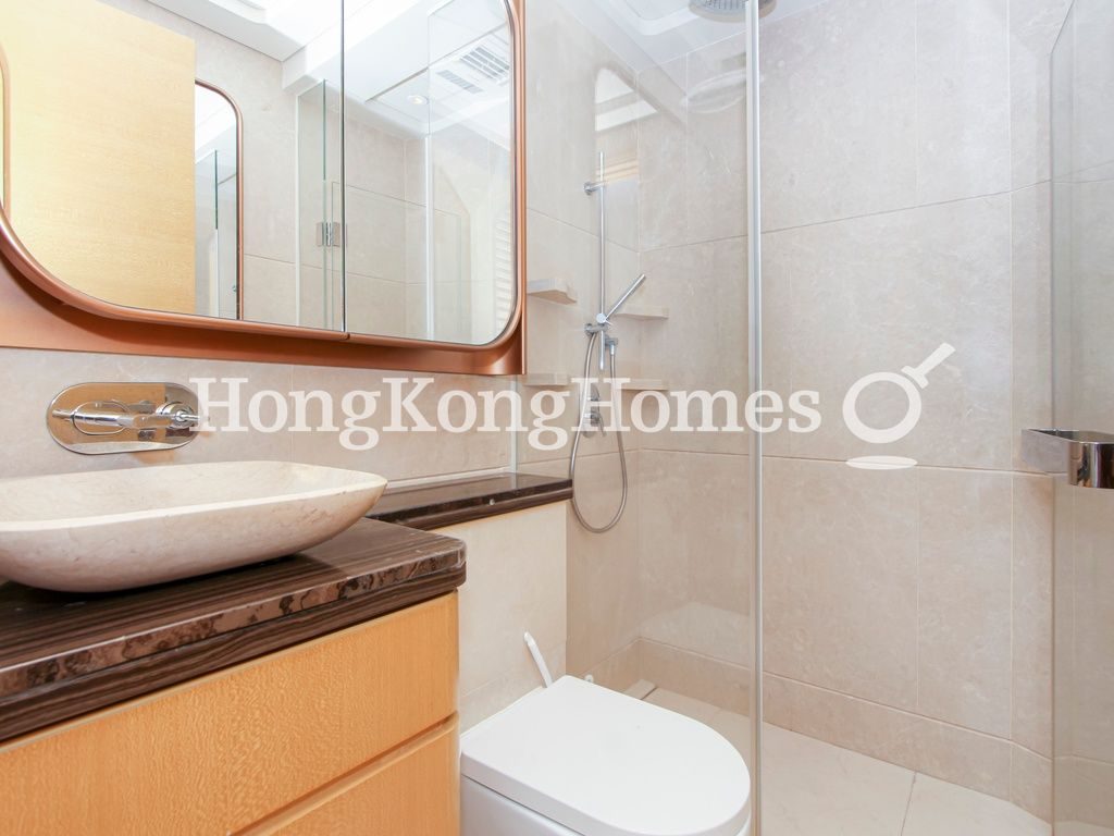 Guest Bathroom — Cadogan, Western / Kennedy Town
