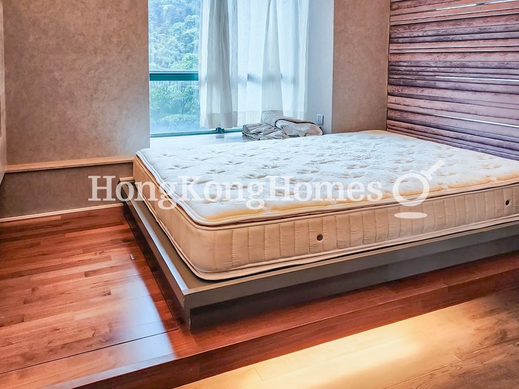 Master Bedroom — Hillsborough Court - Block 02, Mid-levels Central