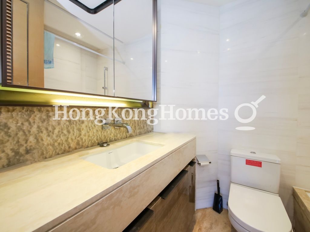 Master Bathroom — My Central，中環
