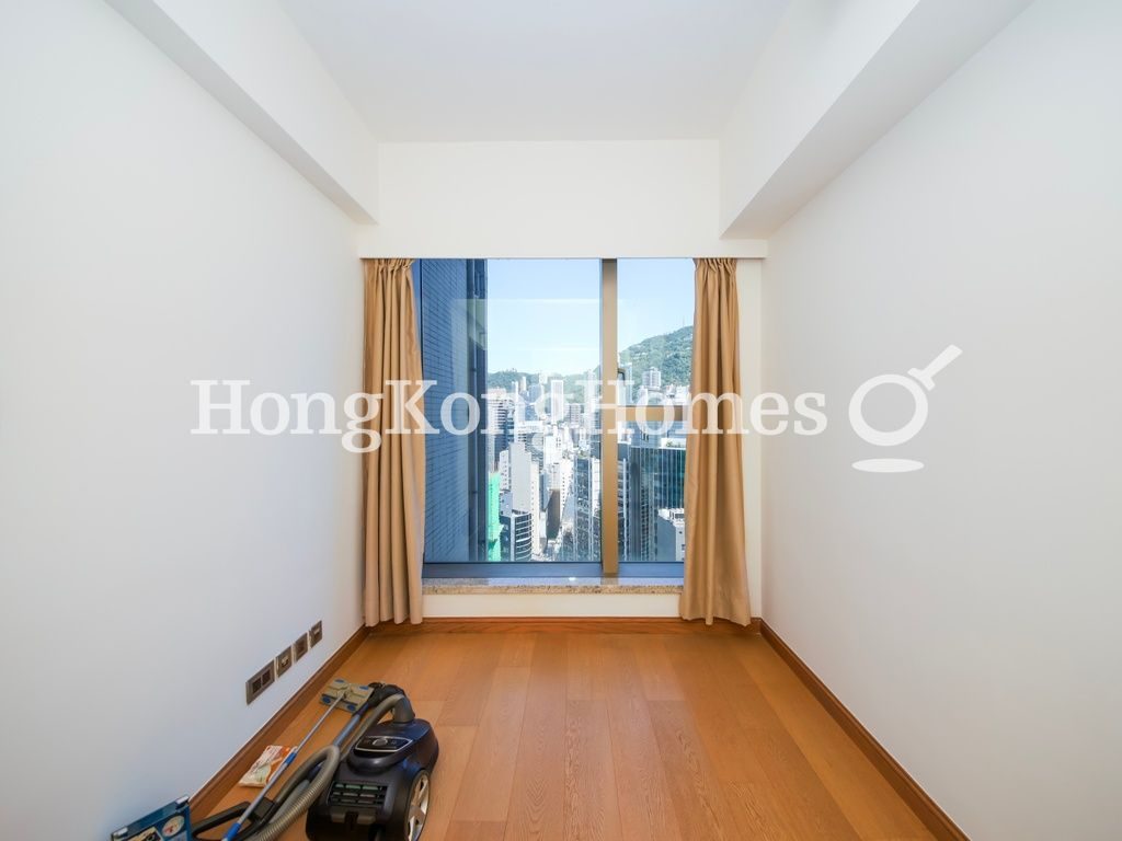 Second Bedroom — My Central，中環