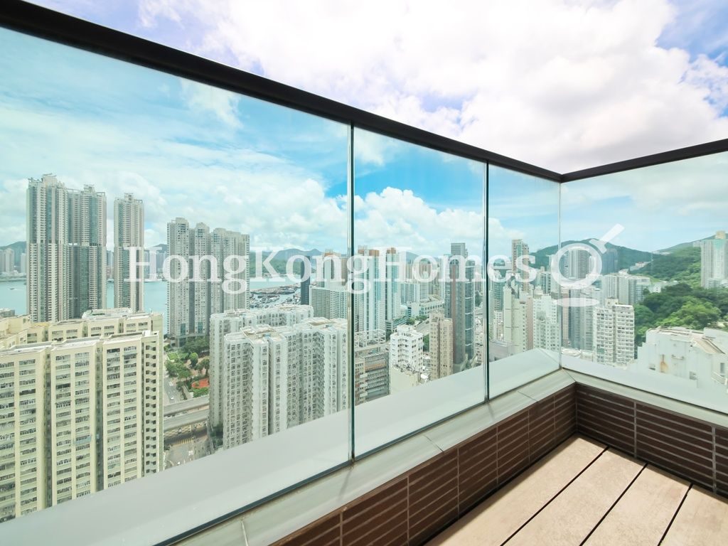 Balcony off Bedroom — 柏匯，筲箕灣