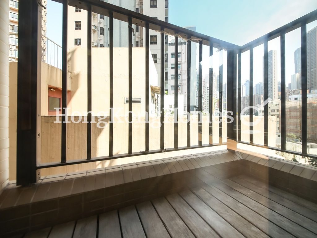 Balcony off Living and Dining Room — The Babington，西半山