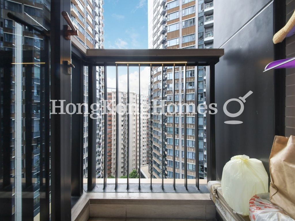 Balcony off Kitchen — 柏蔚山，北角
