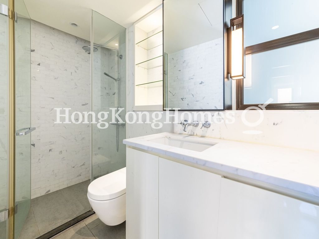 Guest Bathroom — The Aster，跑馬地