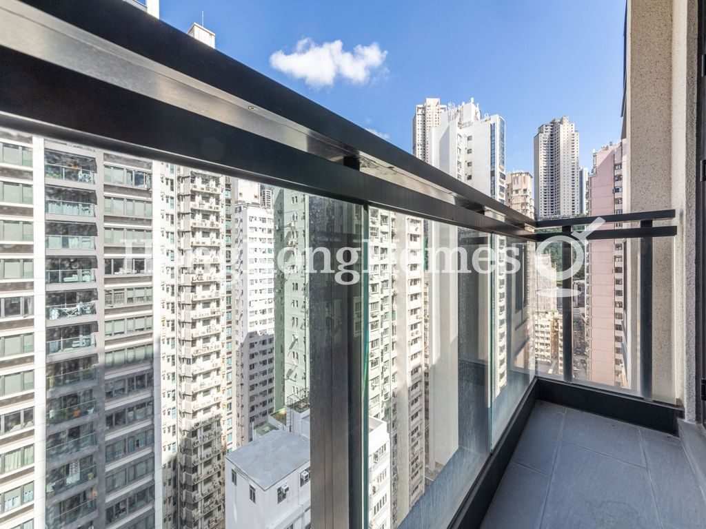 Balcony off Living and Dining Room — The Aster，跑馬地