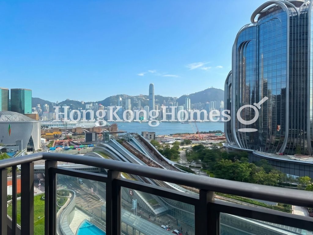 Balcony off Living and Dining Room — The Austin - Phase 1 - Tower 5，尖沙咀