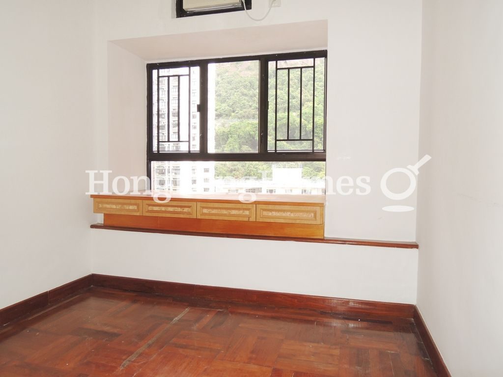 Second Bedroom — 殷樺花園 1期，西半山