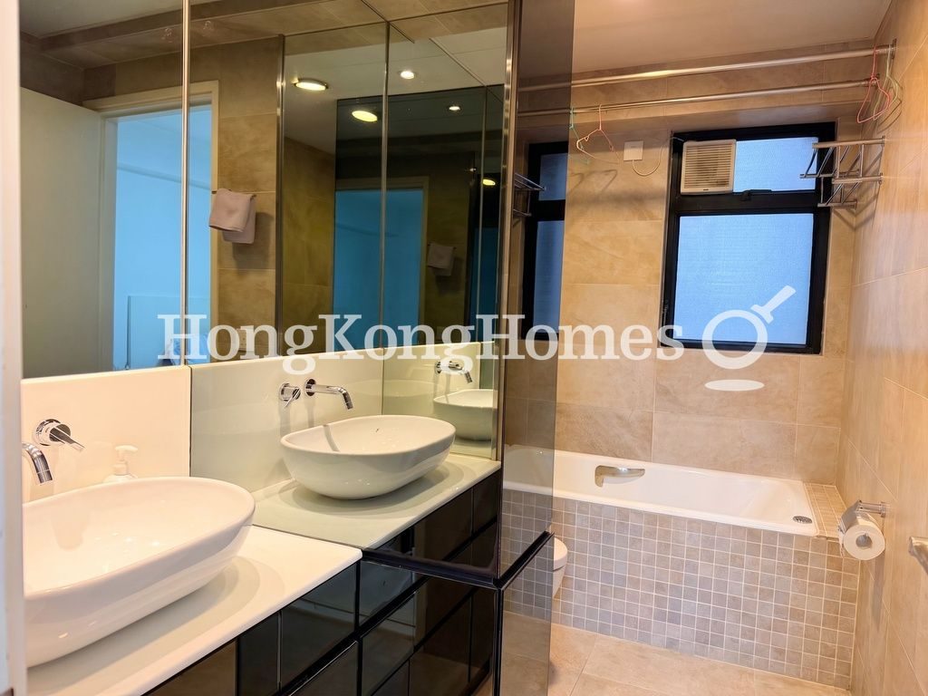 Master Bathroom — 嘉兆臺 II，西半山